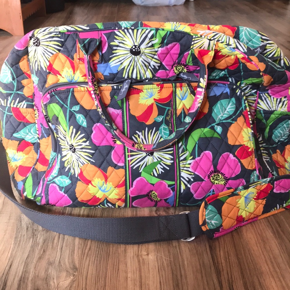 Jazzy Blooms Weekender